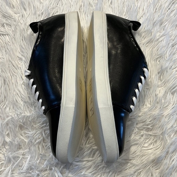 Matt & Nat GAIL WOMEN'S VEGAN LACE UP SNEAKERS in black/white size 7 - Picture 4 of 9